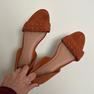Open toe flats